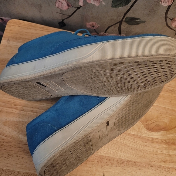 Men's Size 9 Bugatchi Blue Suede‎ Shoes - Picture 4 of 7